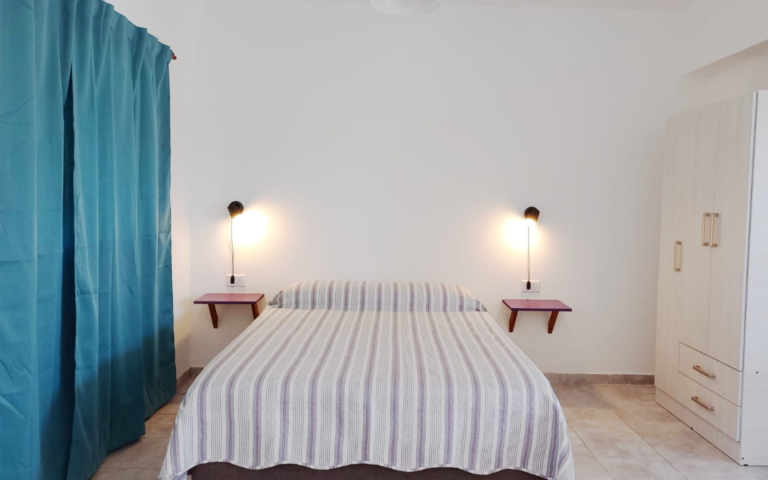Alquiler temporario Las Grutas con cama doble